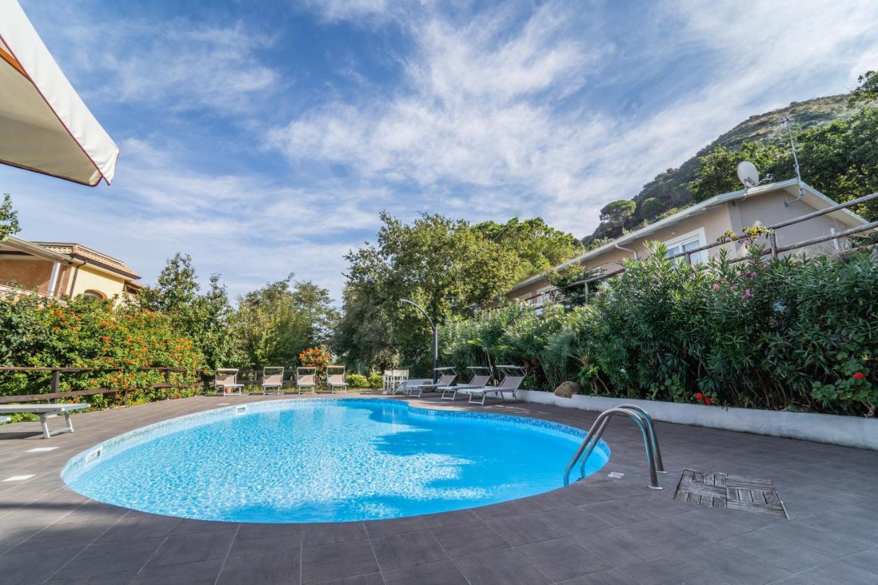 Hotel Cannamele Resort Parghelia Exterior foto