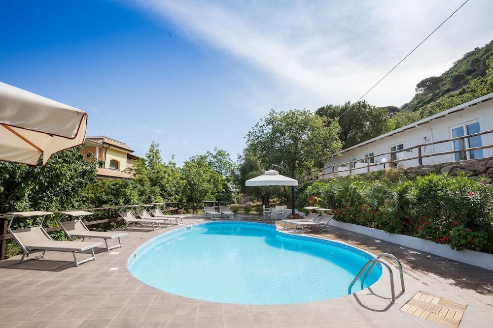 Hotel Cannamele Resort Parghelia Exterior foto